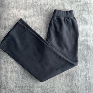 4/$20!✨UA Sweatpants